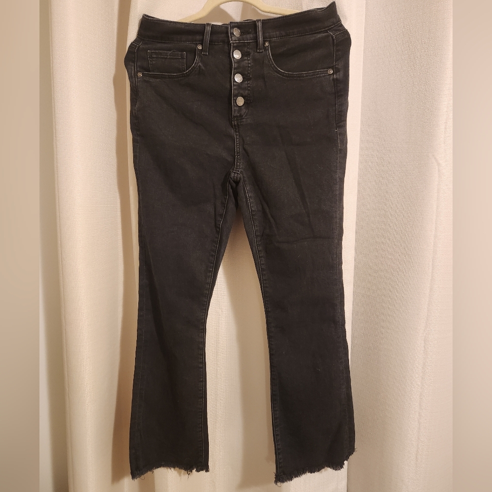 LOFT Black High-Rise Wide-Leg Button-Fly Jeans with Raw Hem, Size 6/28 - Picture 1 of 10